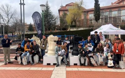 El Torneo de Ajedrez Grandes Gigantes corona al IES Padre Isla como campeón