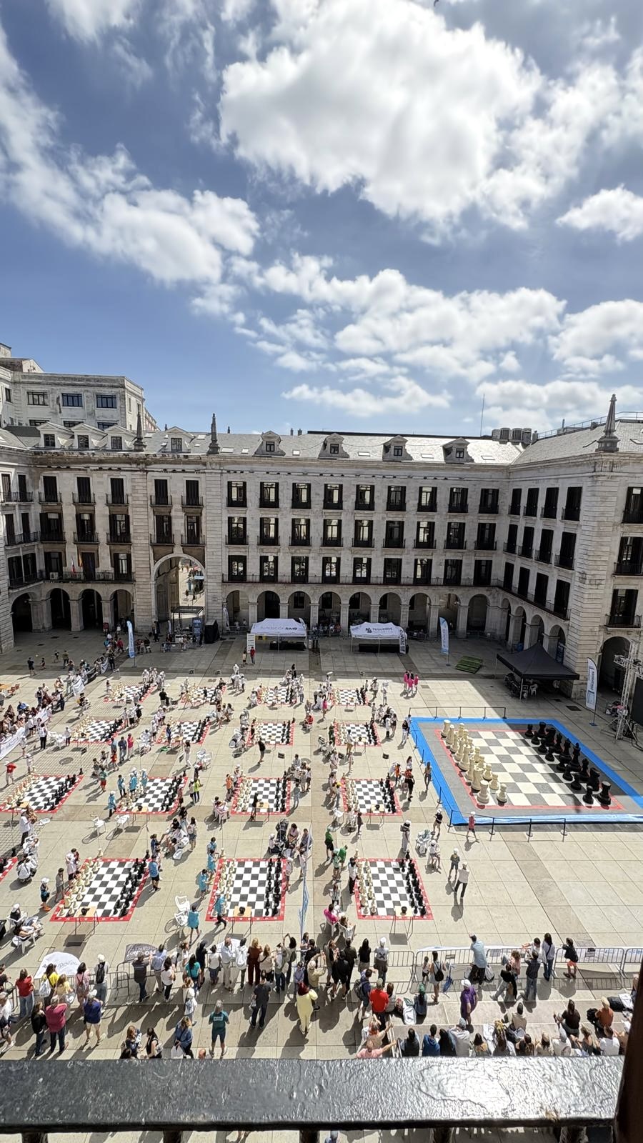 patrocinio ademar leon